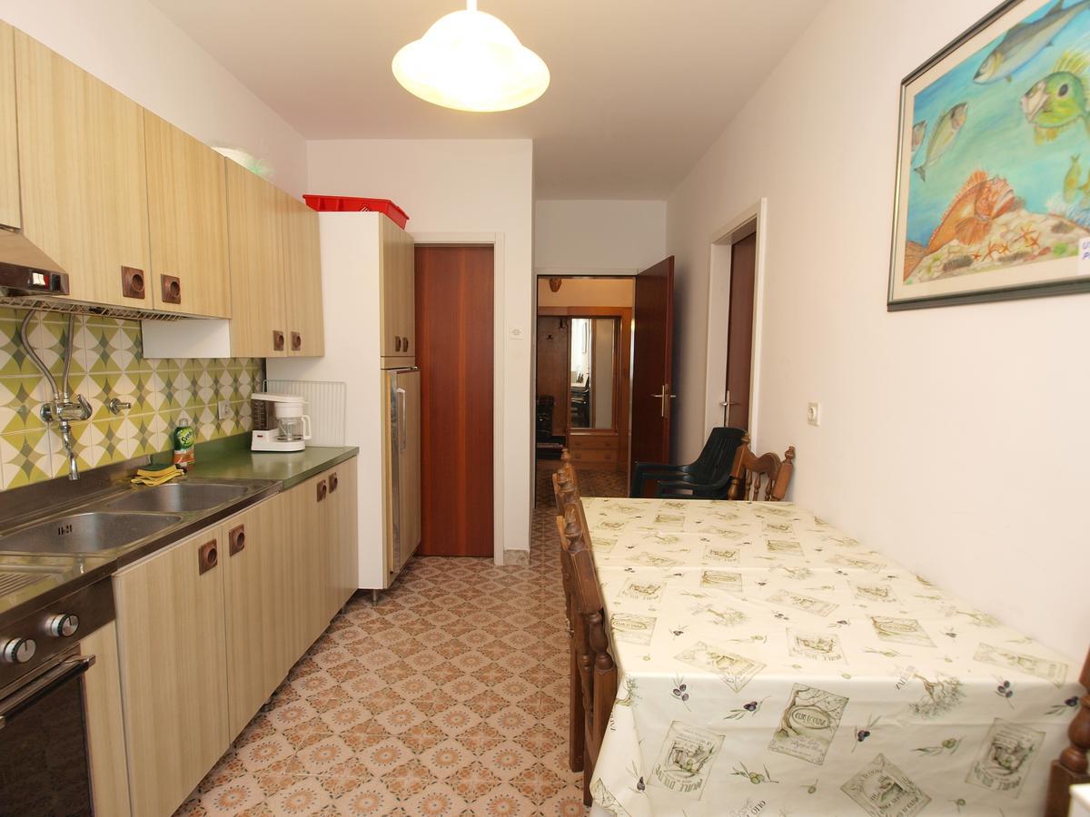 Milan 1370 Gostinjska kuća 3*